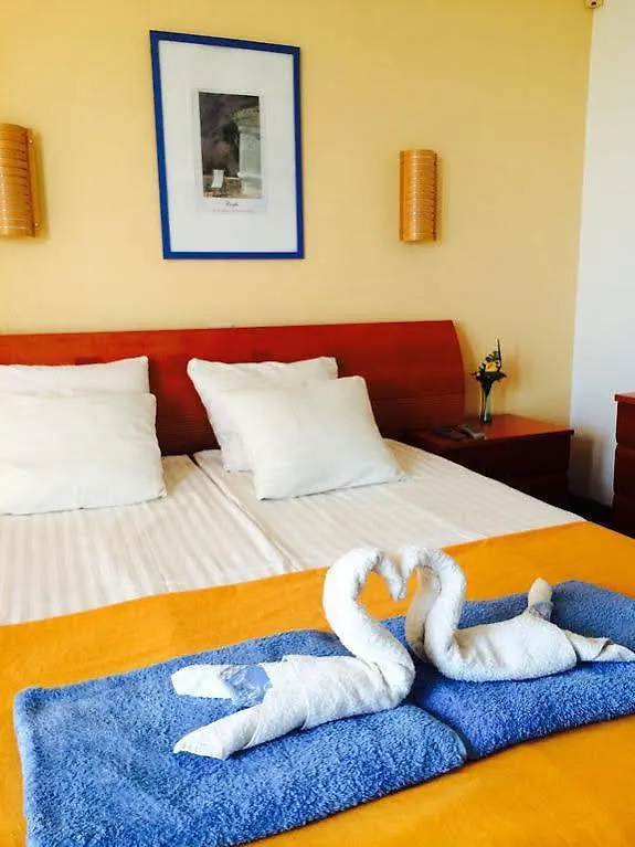 Hotel Quinta Do Atlantico Santa Bárbara de Nexe 3*,  Portugalsko